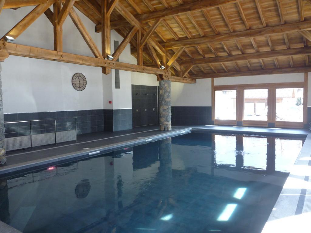 Residence Les Chardons Argentes Samoëns Rom bilde